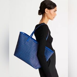 New! Tory Burch Ever Ready Zip Tote Blue